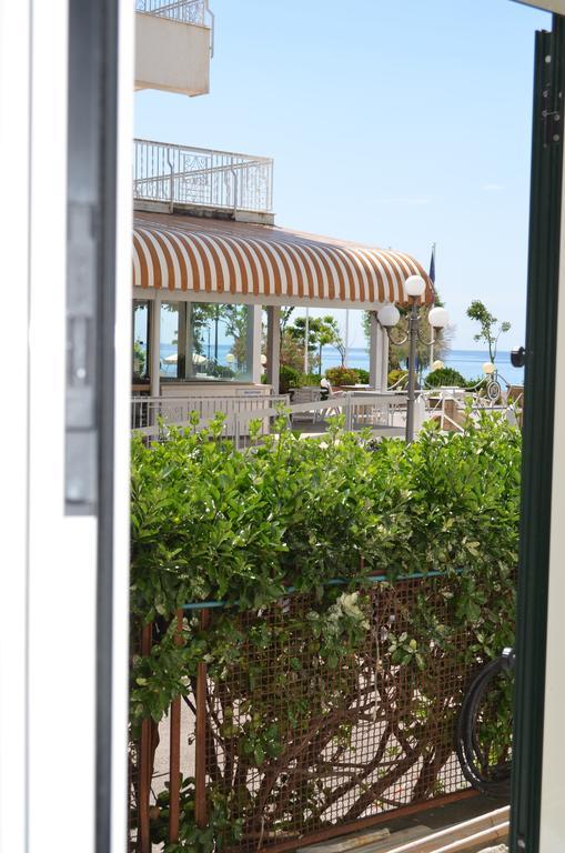 Apartmán Casa Elena Maiori Exteriér fotografie